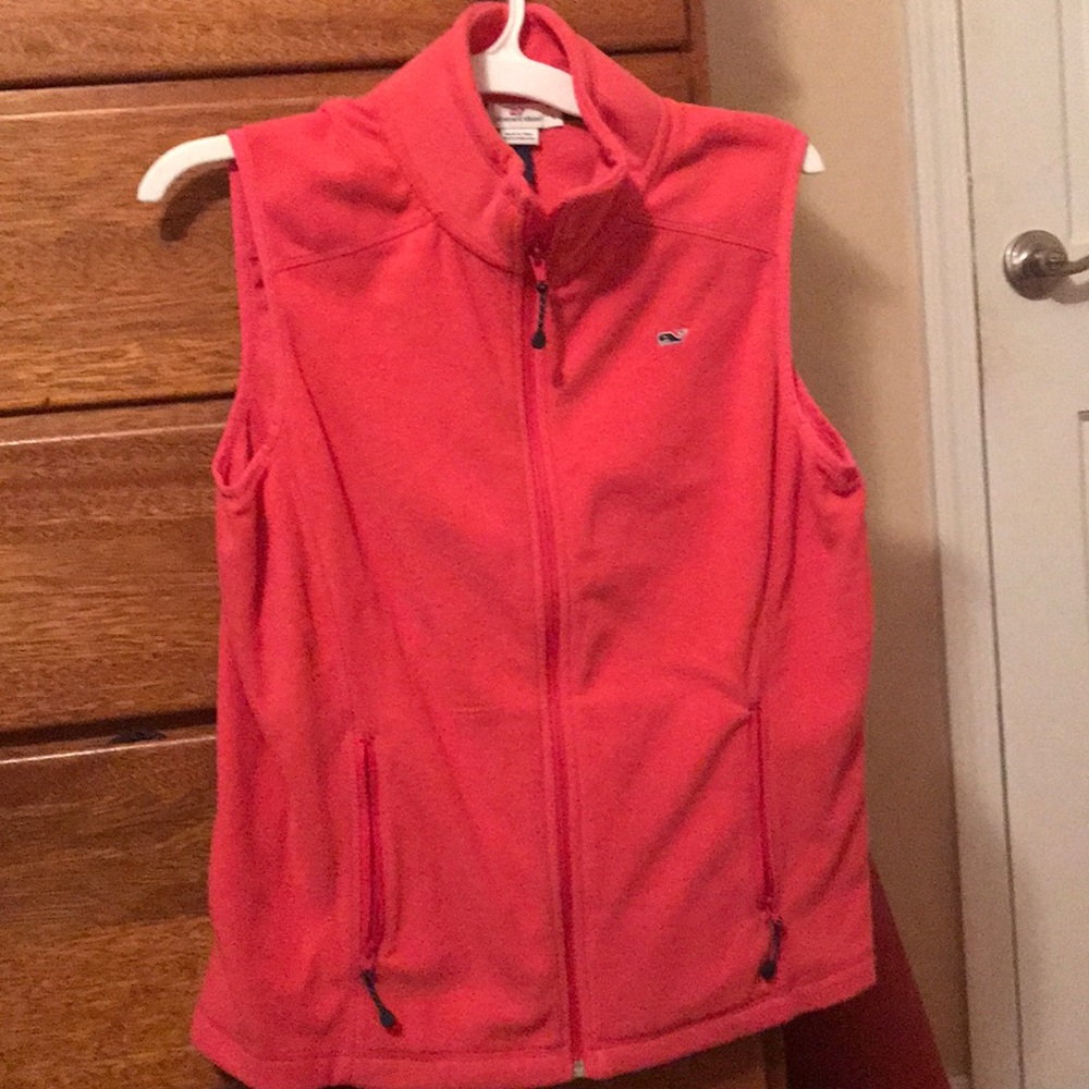 Vineyard Vines fleece vest